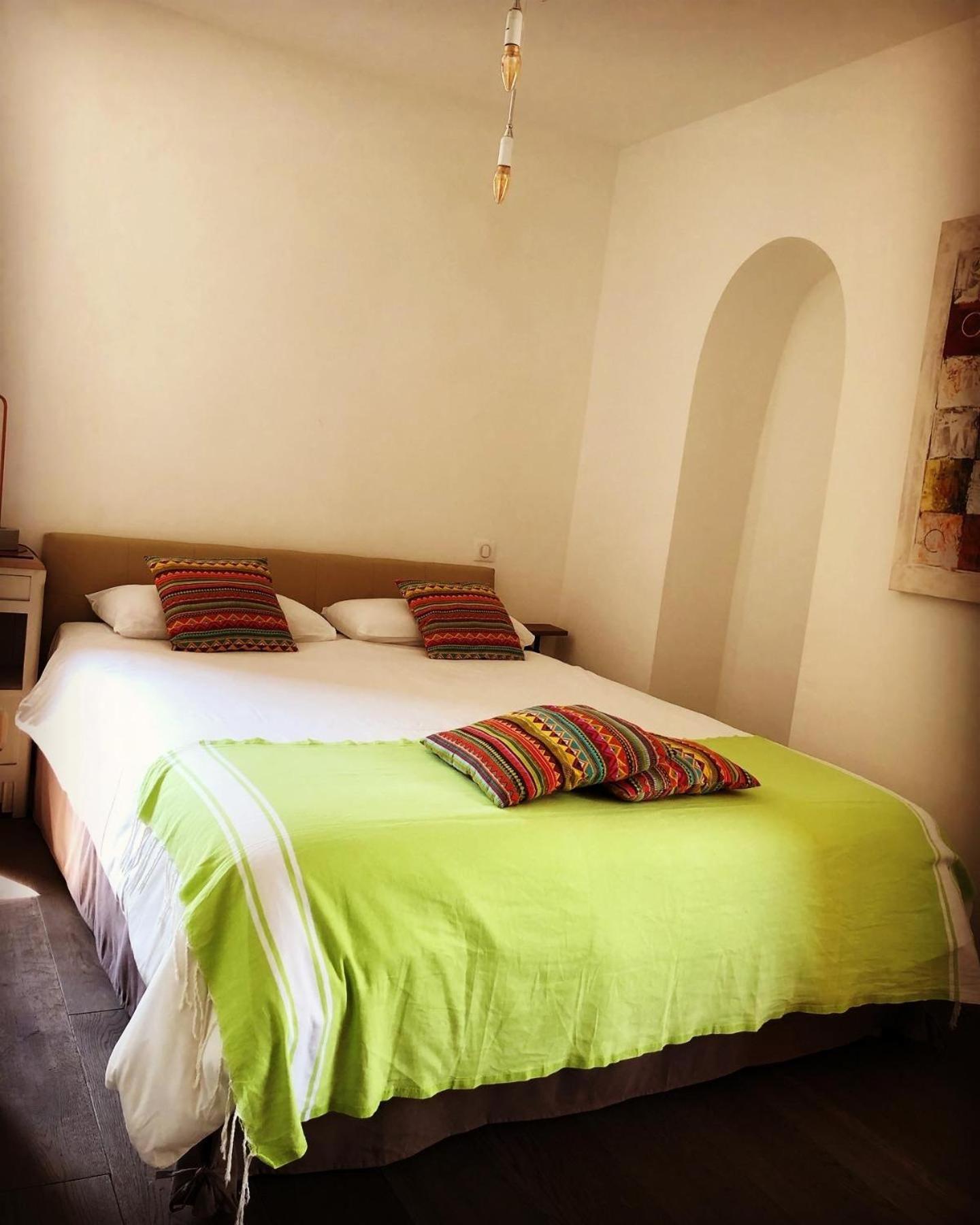 1722 Chambres de Charmes Ville-di-Paraso Habitación foto